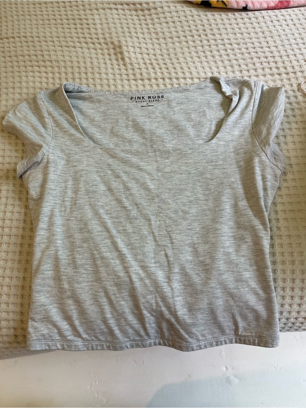 Pink Rose Light Gray Scoop Neck Short Sleeve Top